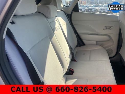 Used 2024 Hyundai Kona SEL image 8