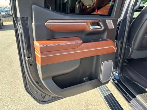 Used 2022 GMC Sierra 1500 Denali Ultimate AWD/4WD image 30