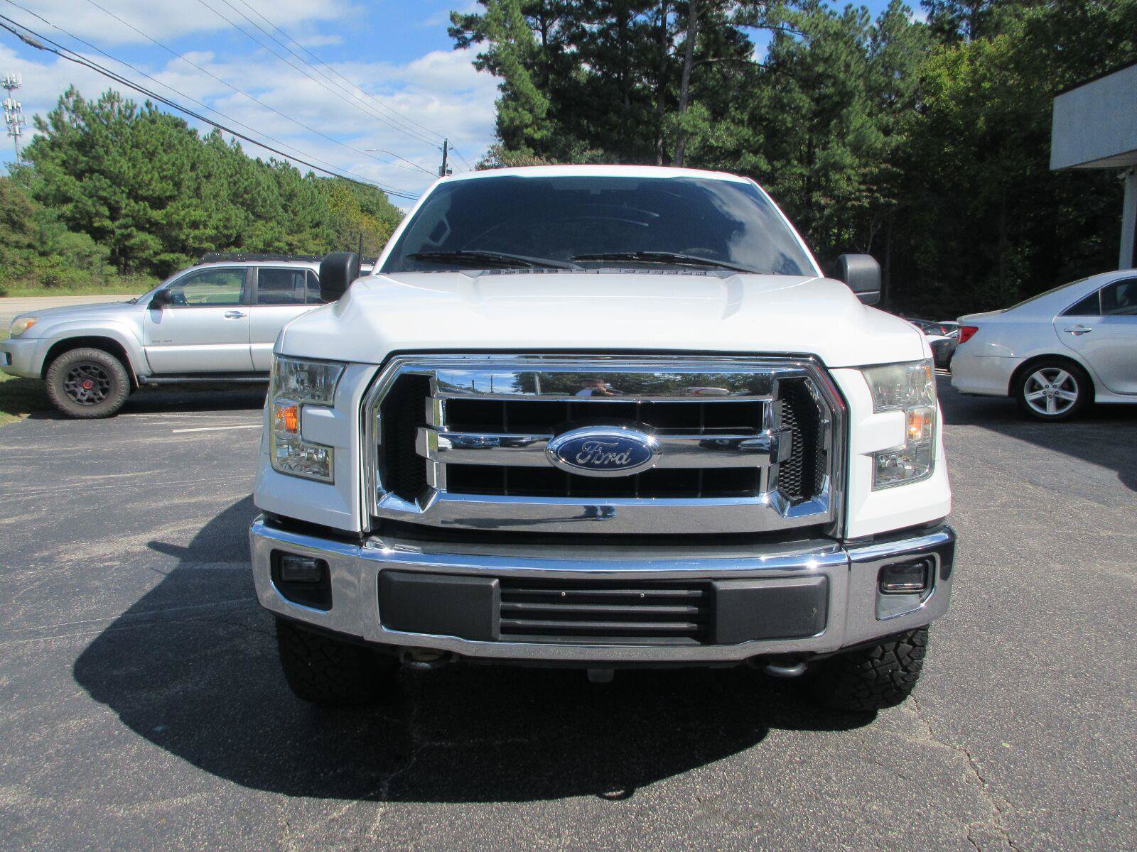 Used 2017 Ford F150 XLT AWD/4WD image 2