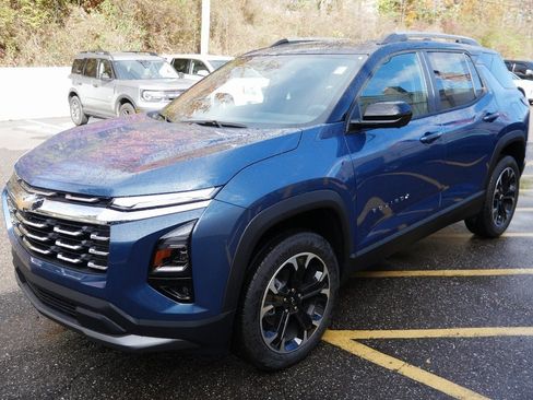 New 2026 Chevrolet Equinox LT w/ Convenience Package II image 4