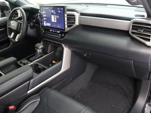 Certified 2026 Toyota Tundra Limited w/ Power Package AWD/4WD image 39