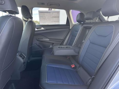 New 2026 Volkswagen Taos SEL AWD/4WD image 12