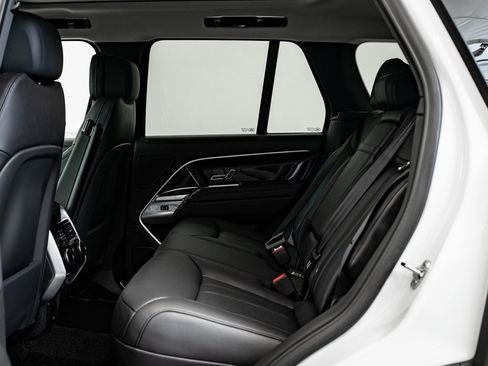 New 2026 Land Rover Defender 130 V8 image 43