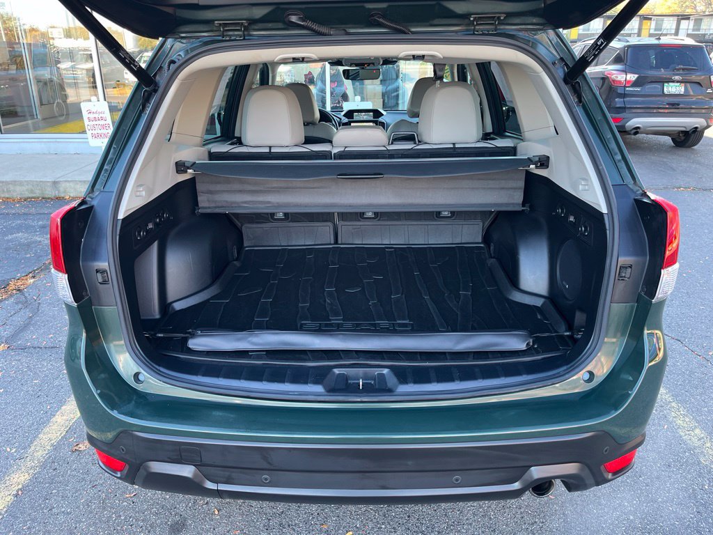 Certified 2024 Subaru Forester Limited AWD/4WD image 30