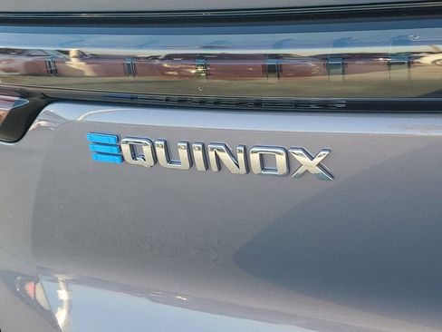 New 2026 Chevrolet Equinox EV LT image 7
