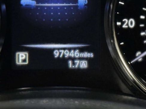 Used 2016 Nissan Rogue SV FWD image 44