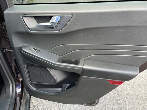 Used 2023 Ford Escape ST-Line w/ Tech Pack #1 image 18