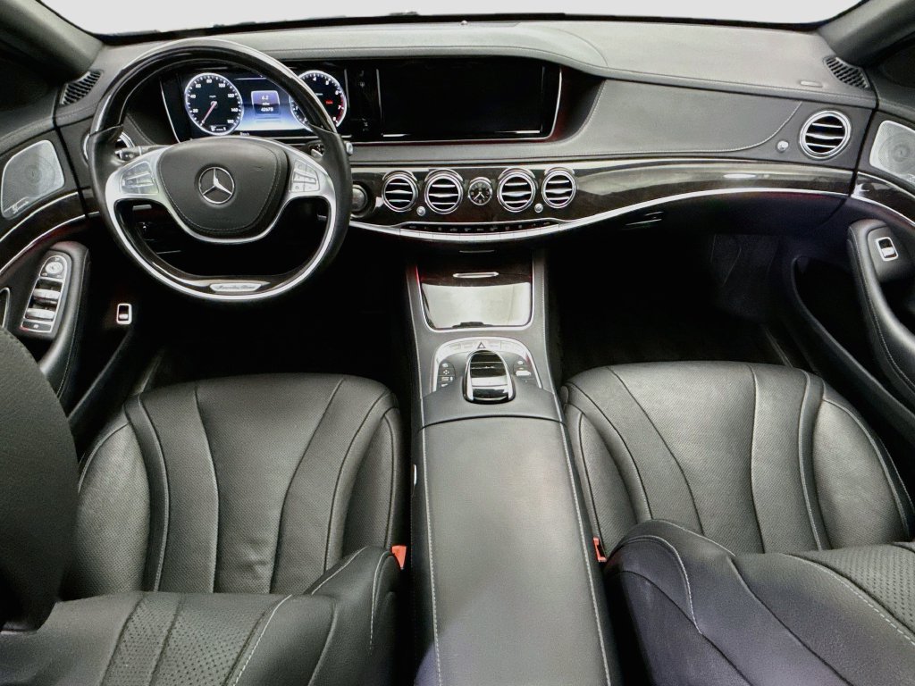 Used 2017 Mercedes-Benz S 550 Sedan image 13