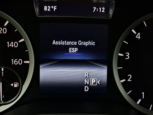 Used 2017 INFINITI QX30 Premium w/ Navigation Package image 11