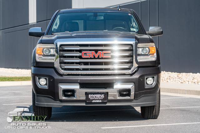 Used 2016 GMC Sierra 2500 SLT w/ All-Terrain HD Package AWD/4WD image 14