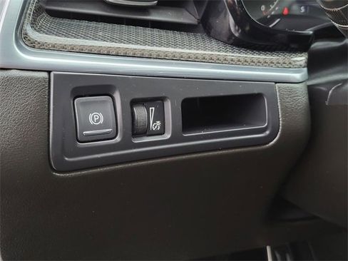 Used 2023 Cadillac XT5 Sportv image 22