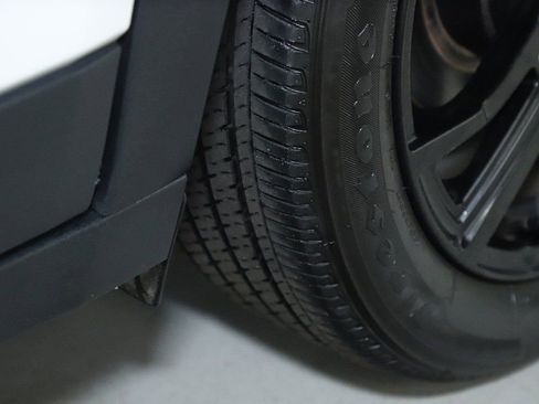 Certified 2023 Nissan Kicks SR image 36