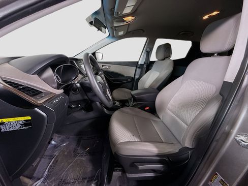 Used 2018 Hyundai Santa Fe Sport image 21