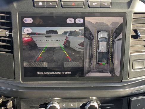 Used 2024 Ford F250 Lariat w/ Chrome Package image 31