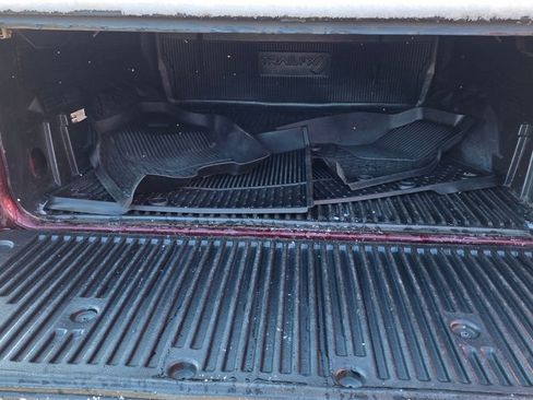 Used 2019 RAM 1500 Laramie image 9