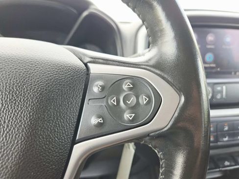 Used 2020 Chevrolet Colorado LT AWD/4WD image 19