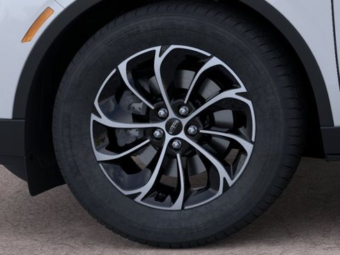 New 2026 Lincoln Nautilus Premier w/ Equipment Group 102A AWD/4WD image 19