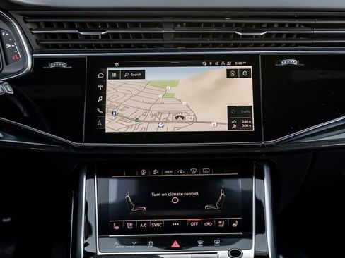 Used 2021 Audi Q8 Prestige w/ Prestige Package image 24