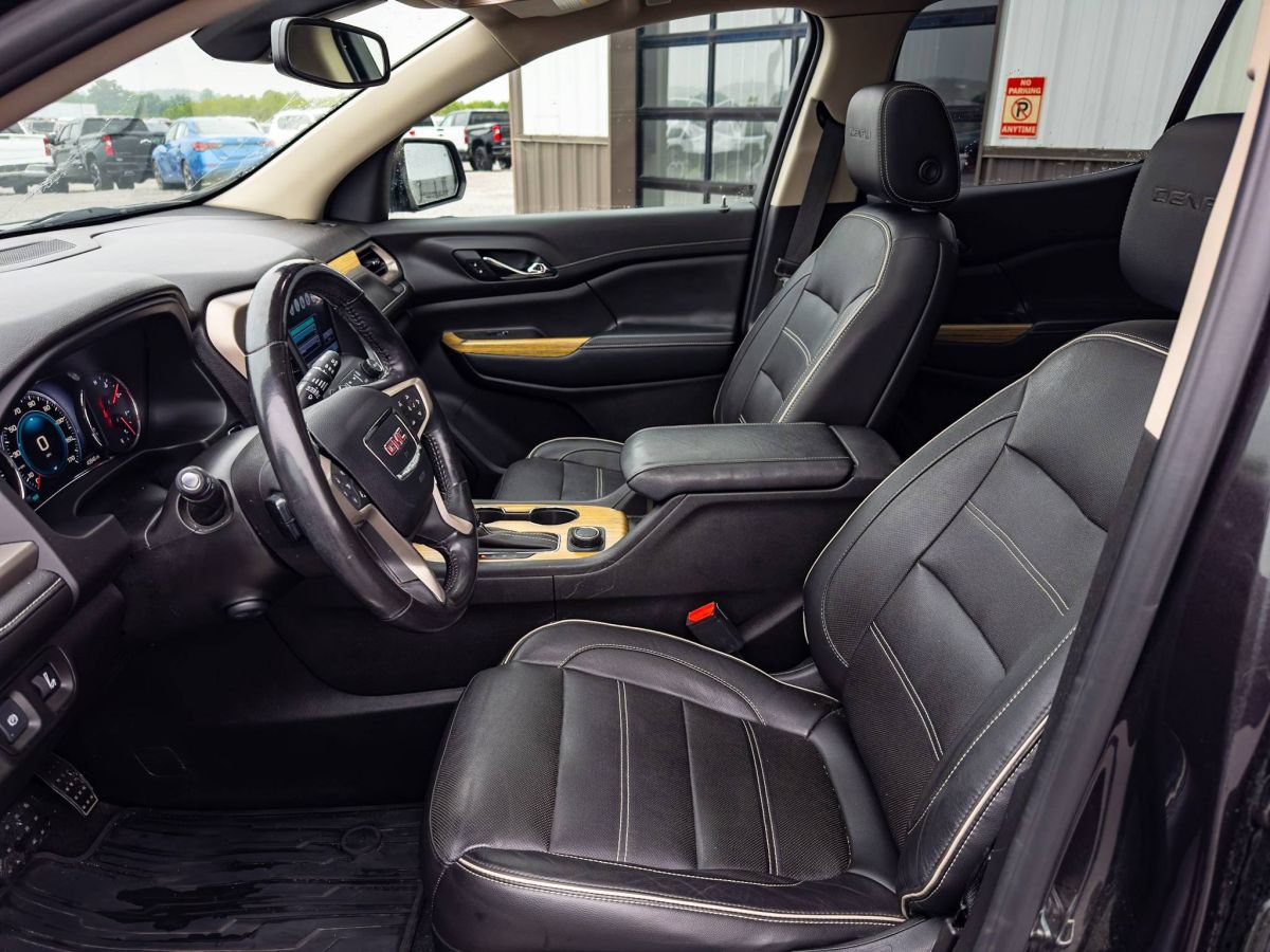 Used 2019 GMC Acadia Denali FWD image 8