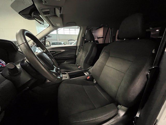 Used 2021 Honda Pilot EX image 21