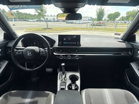 Used 2024 Honda Civic Sport image 16