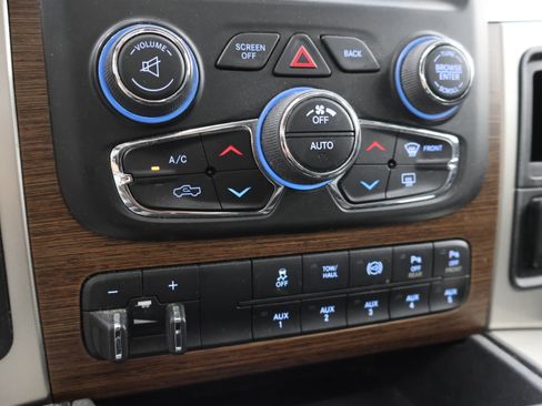 Used 2016 RAM 3500 Laramie AWD/4WD image 48