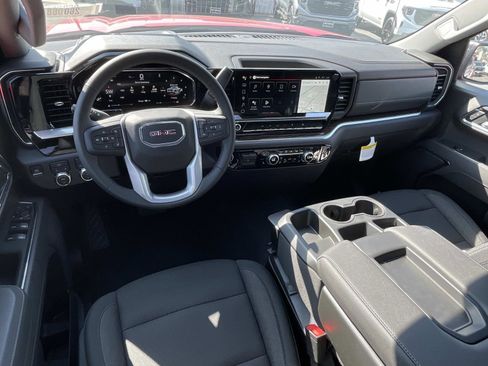 New 2026 GMC Sierra 1500 Elevation image 9
