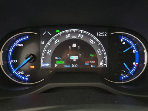 Used 2025 Toyota RAV4 XLE image 20