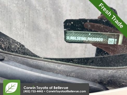 Used 2020 Lincoln MKZ Reserve w/ Luxury Package image 14