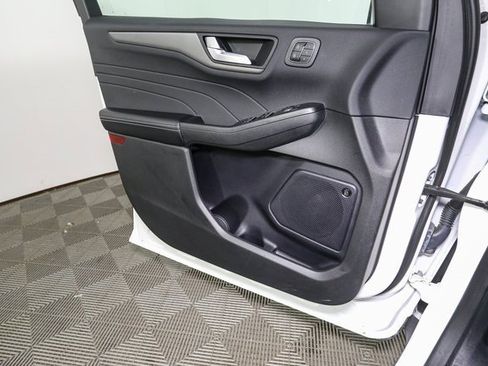 Used 2023 Ford Escape Active w/ Tech Pack #2 image 38