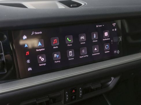 New 2025 Porsche Cayenne image 22