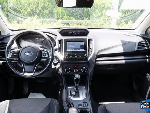 Used 2023 Subaru Crosstrek 2.0i Premium image 18