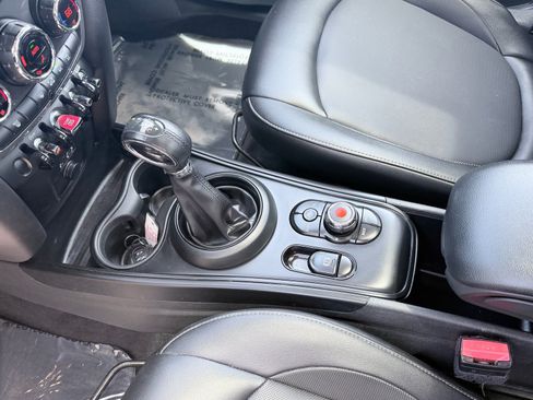 Used 2018 MINI Cooper Countryman FWD image 12