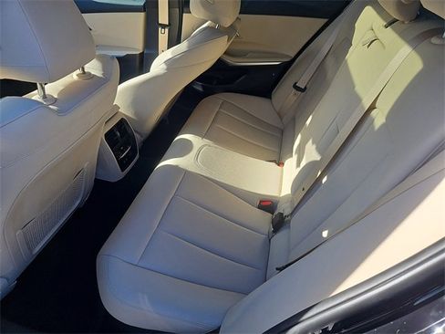 Used 2020 BMW 330i xDrive Sedan w/ Driving Assistance Package image 33