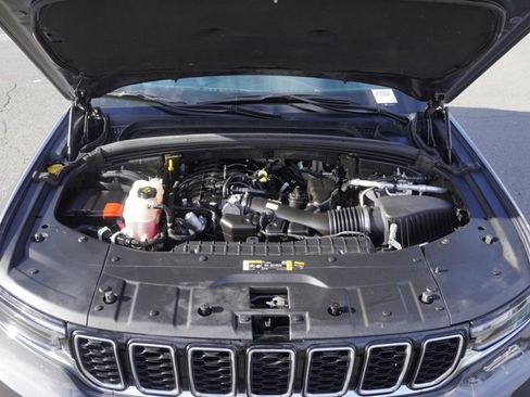 Used 2021 Jeep Grand Cherokee L Limited image 26