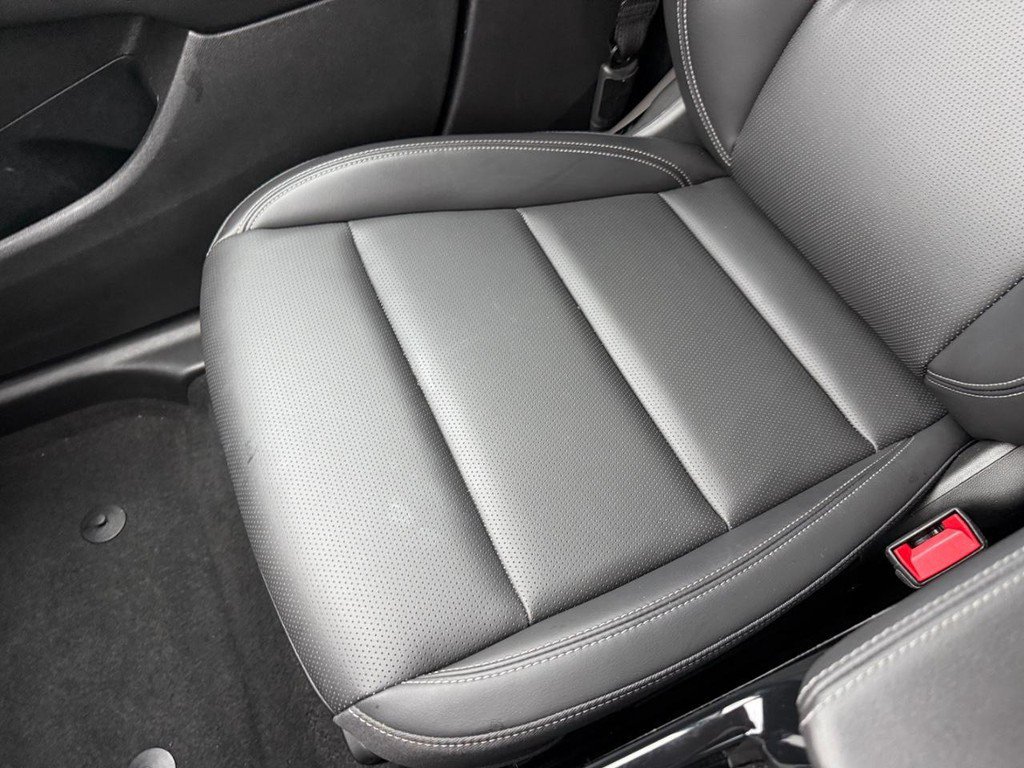 Used 2024 Buick Envision Preferred AWD/4WD image 19