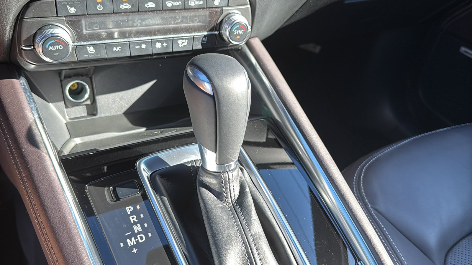 Certified 2025 MAZDA CX-5 Signature AWD/4WD image 17