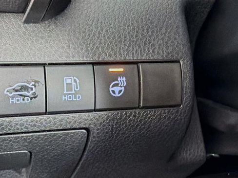 Used 2024 Toyota Camry SE FWD image 20