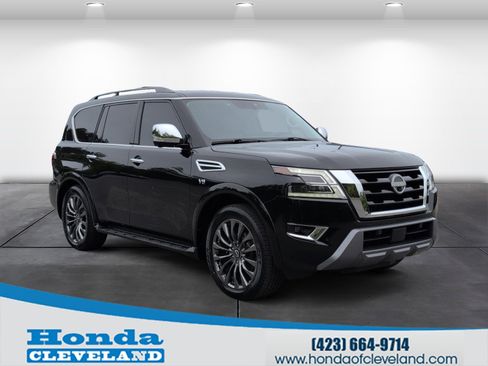 Used 2022 Nissan Armada Platinum w/ Captain's Chairs Package RWD image 1