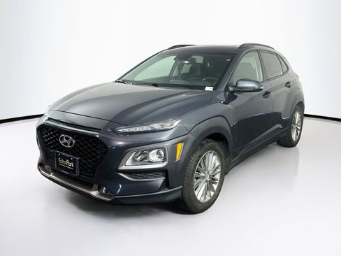 Used 2019 Hyundai Kona SEL w/ SEL Tech Package 02 FWD image 3