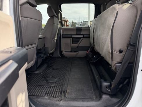 Used 2022 Ford F550 XLT image 38