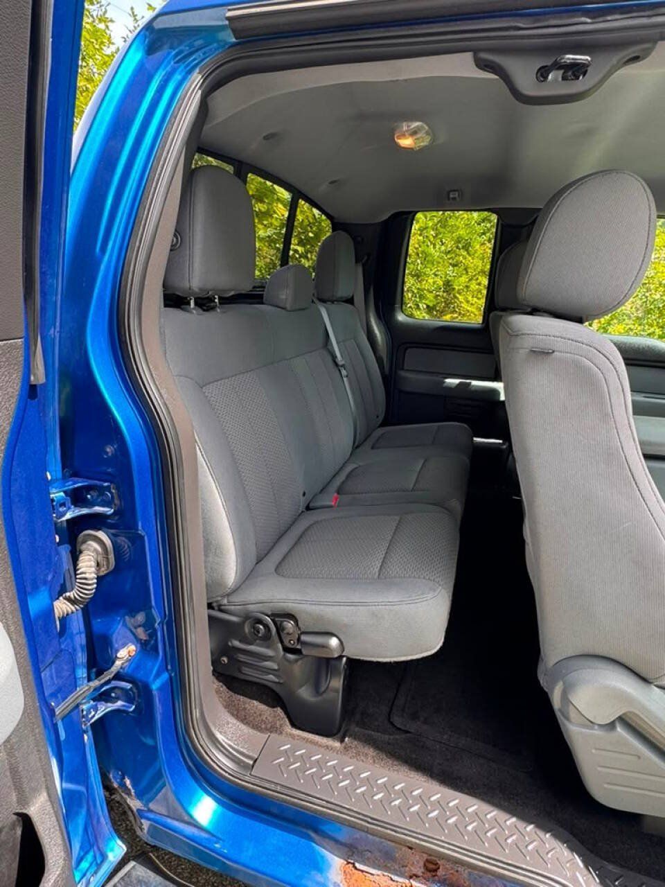 Used 2014 Ford F150 XLT w/ Equipment Group 302A Luxury AWD/4WD image 12