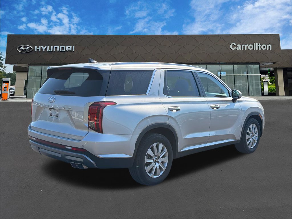Used 2025 Hyundai Palisade SEL FWD image 5
