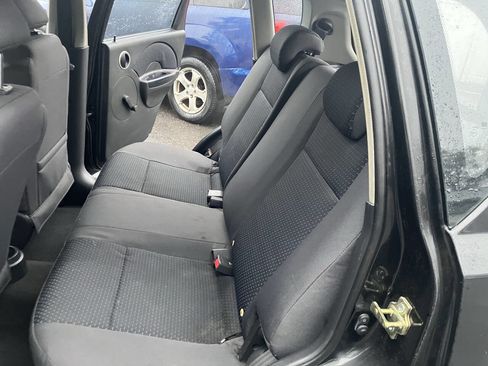 Used 2007 Chevrolet Aveo5 LS FWD image 27