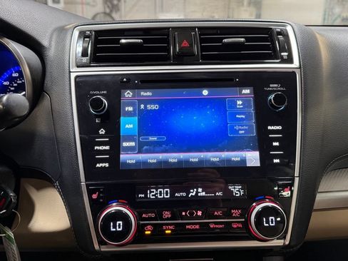 Used 2019 Subaru Outback 2.5i Premium AWD/4WD image 12