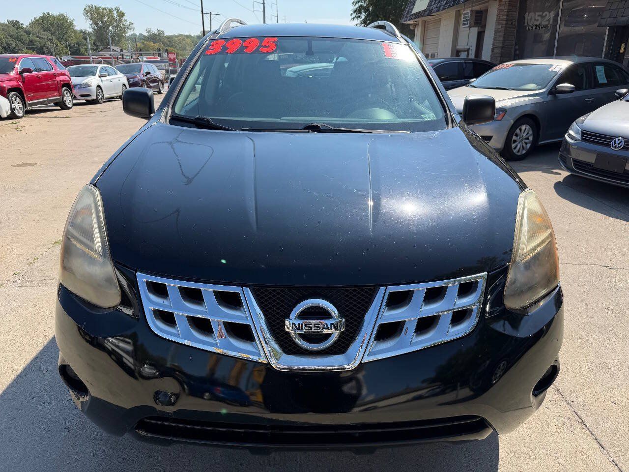 Used 2014 Nissan Rogue S w/ Convenience Package AWD/4WD image 2