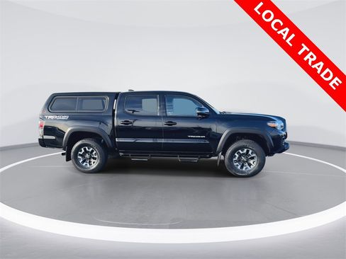 Used 2021 Toyota Tacoma TRD Off-Road w/ Technology Package image 9