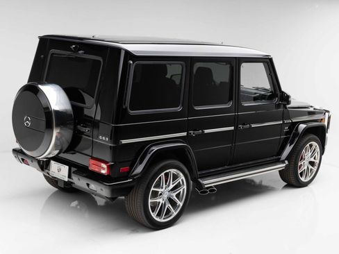 Used 2016 Mercedes-Benz G 63 AMG 4MATIC image 3
