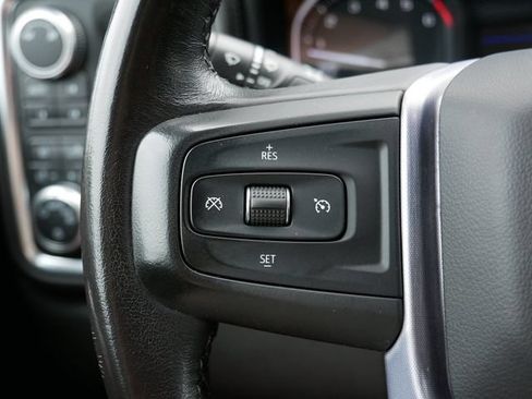 Used 2019 GMC Sierra 1500 Elevation w/ X31 Off-Road Package AWD/4WD image 17
