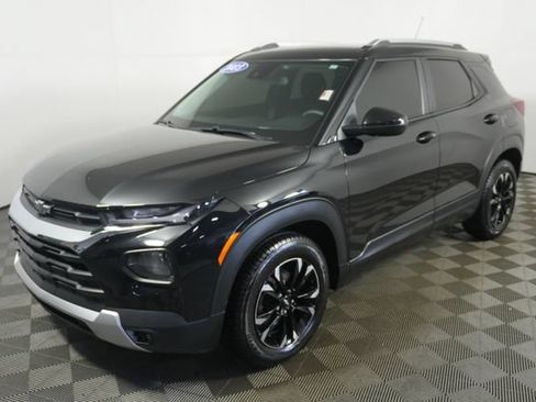 Used 2023 Chevrolet TrailBlazer LT FWD image 6